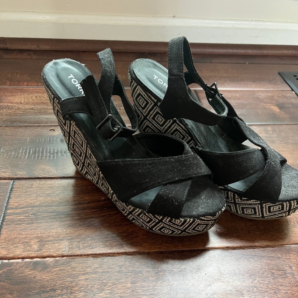 Torrid Wedges